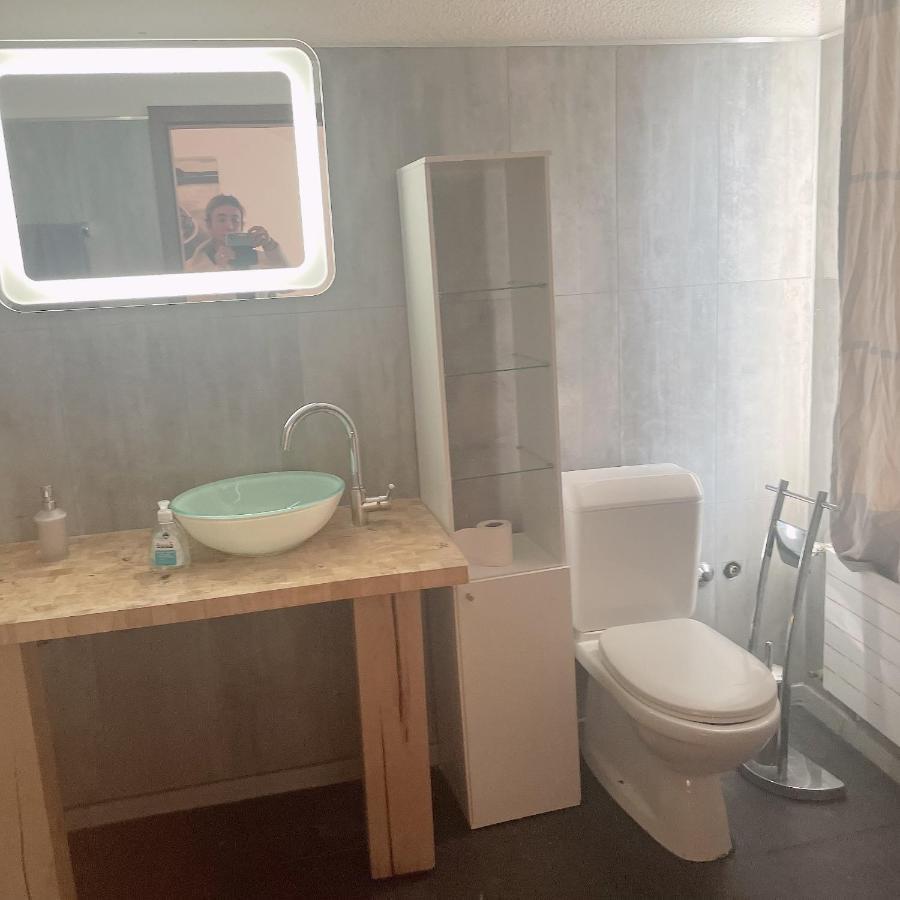 Lindas Beauty Hostel زيورخ المظهر الخارجي الصورة